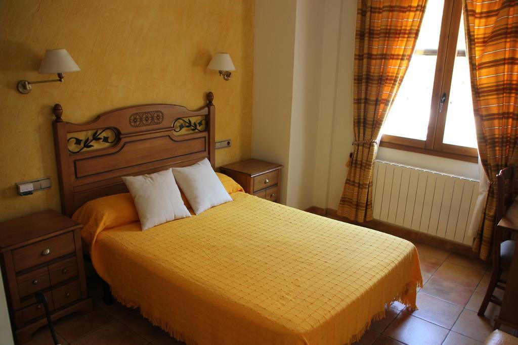 El Guerrer Hotel Todolella Ngoại thất bức ảnh